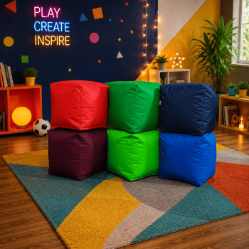 Невеликий м’який пуф-кубик 35×35×35 для дитини